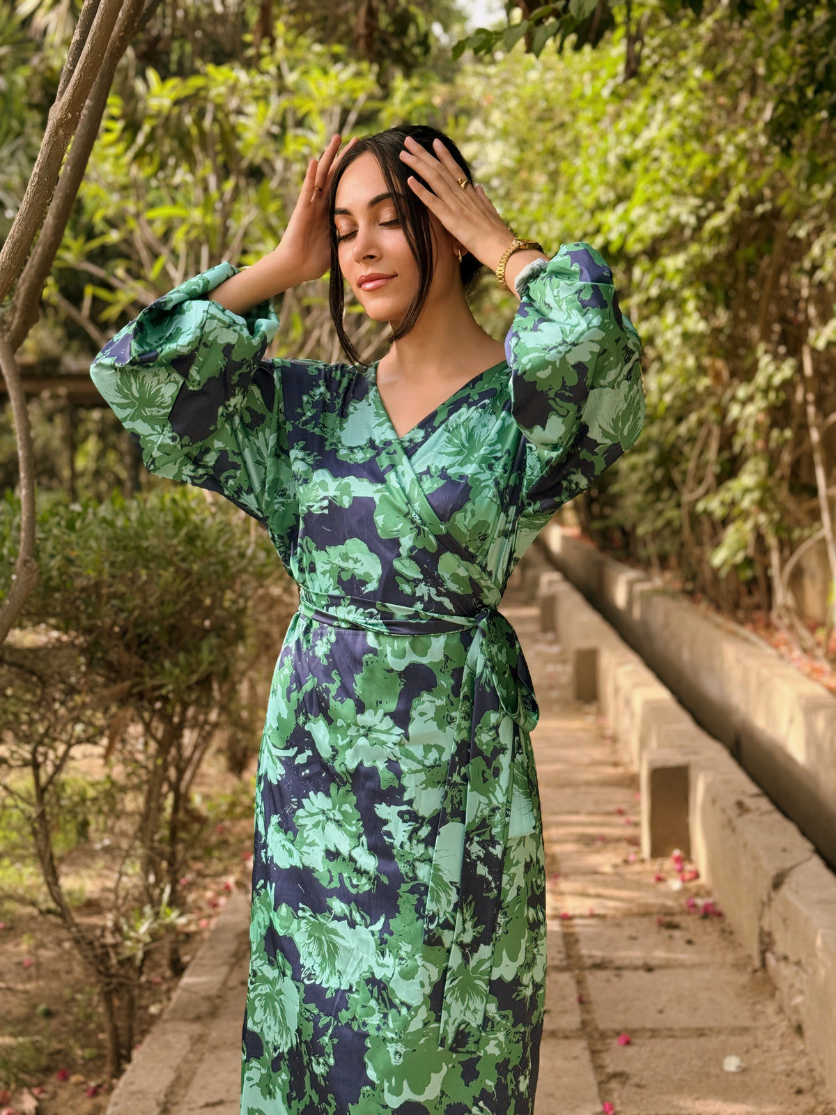 Blooming Flora Wrapped Dress  – Light Green X Dark Blue